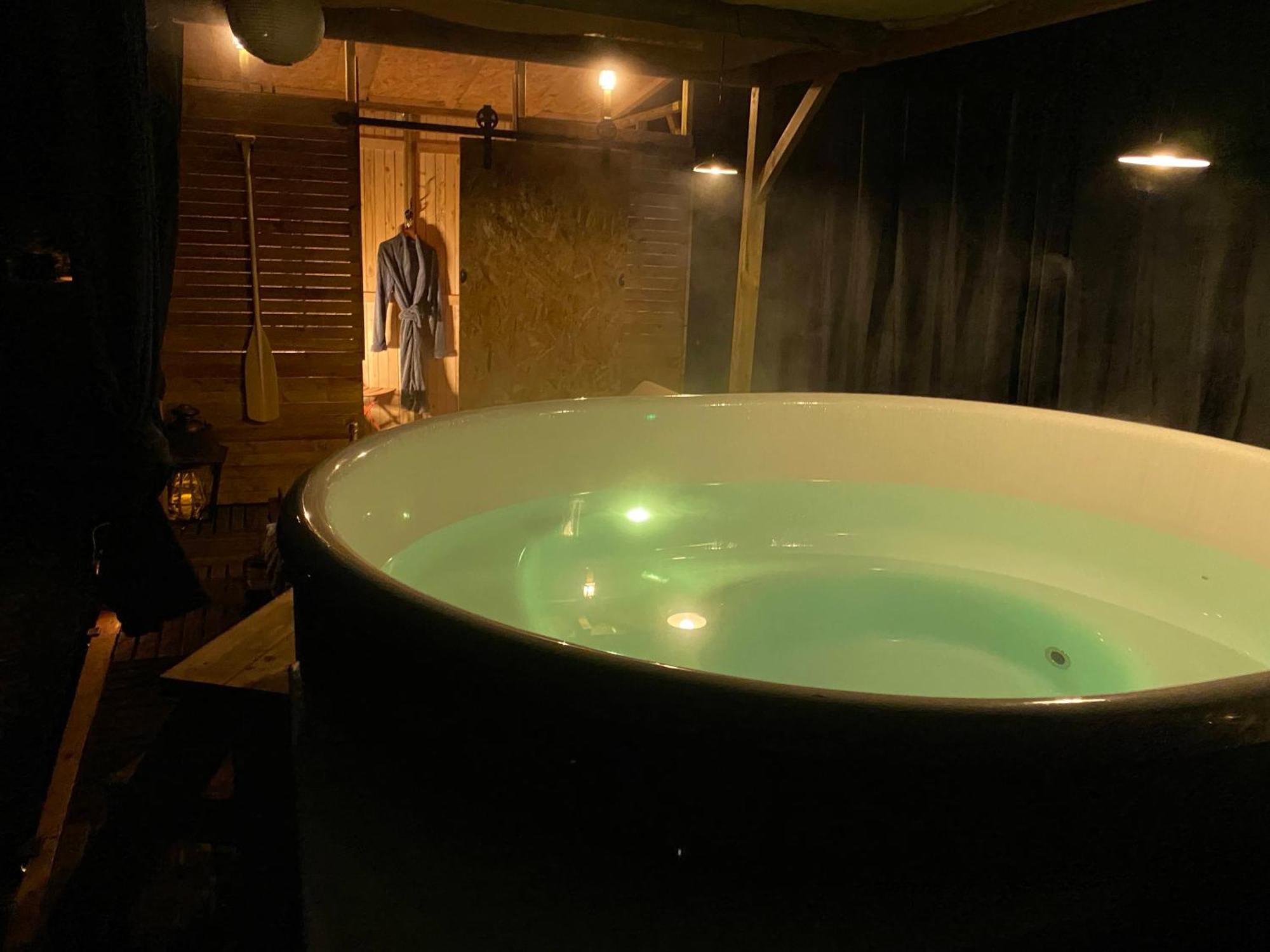 Les Mariniers Chambres D'Hotes -Guest House - Bain Nordique En Option Mareuil-sur-Cher 外观 照片