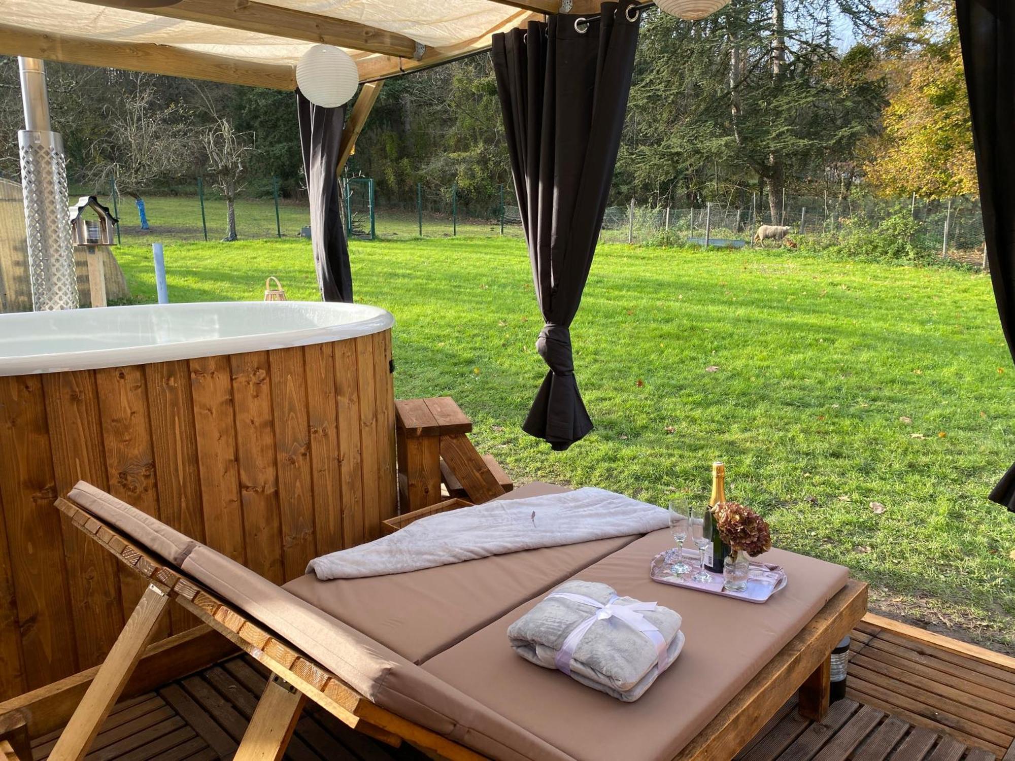 Les Mariniers Chambres D'Hotes -Guest House - Bain Nordique En Option Mareuil-sur-Cher 外观 照片