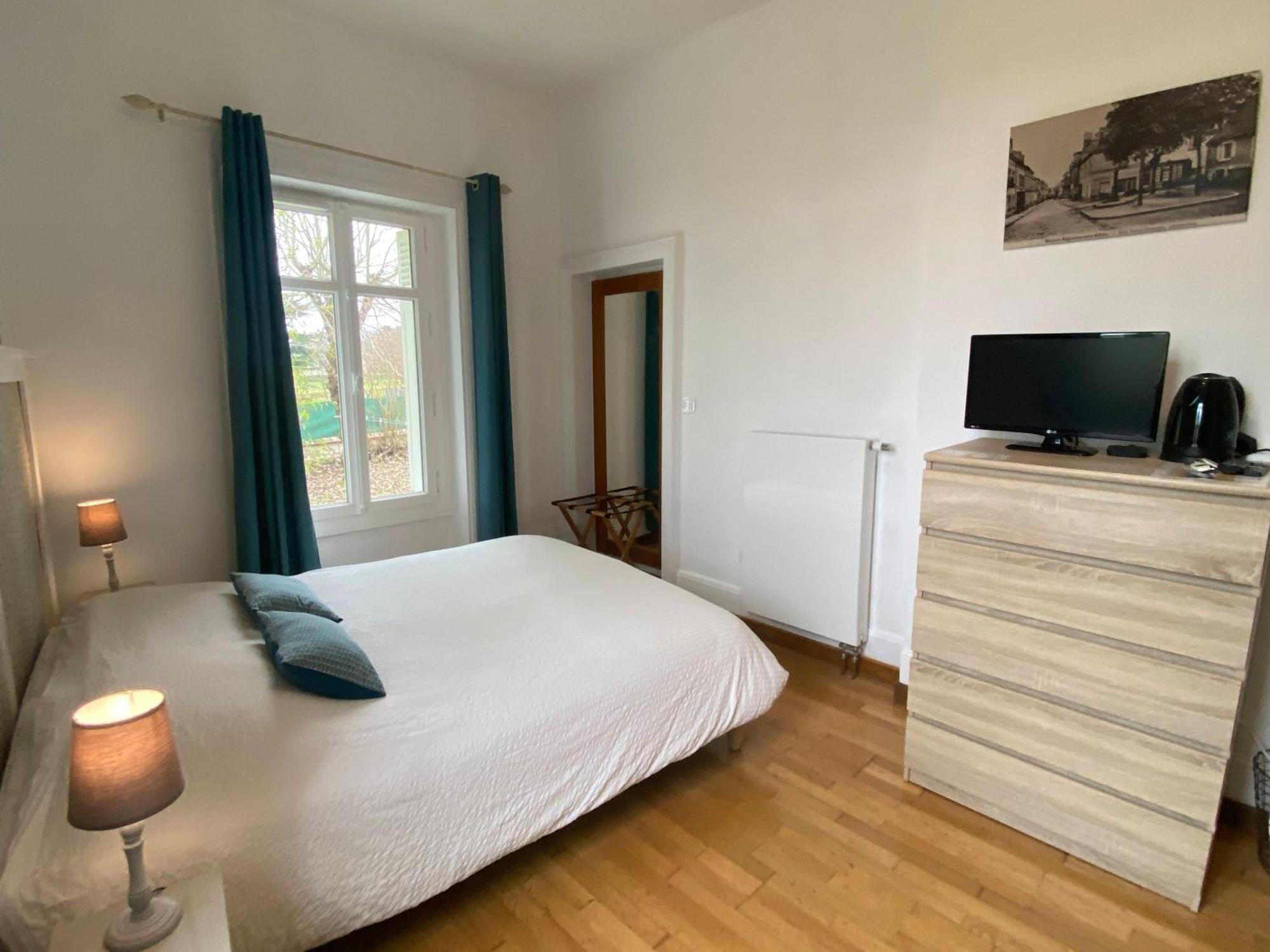 Les Mariniers Chambres D'Hotes -Guest House - Bain Nordique En Option Mareuil-sur-Cher 外观 照片